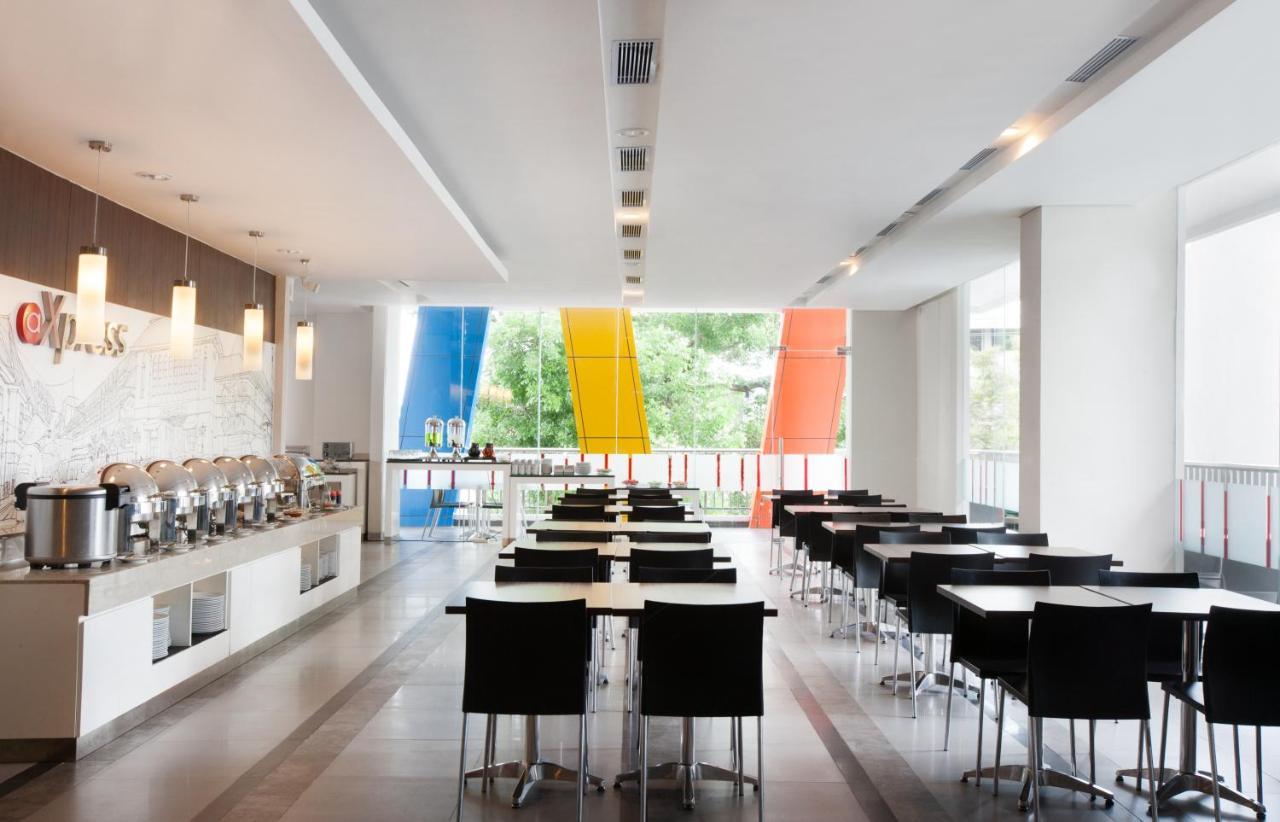 Amaris Hotel La Codefin Kemang Jakarta Exteriör bild
