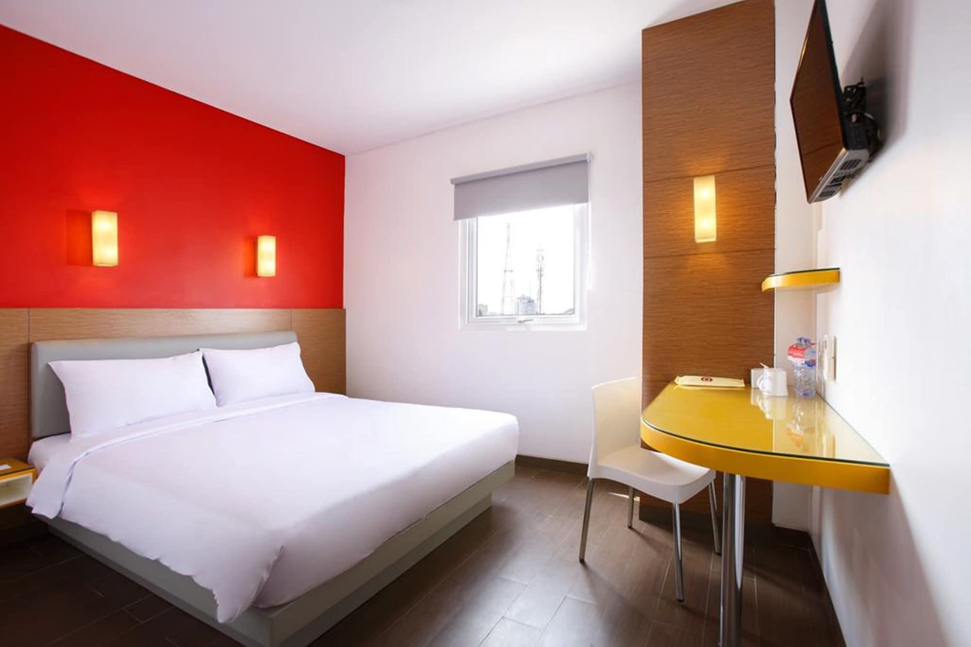 Amaris Hotel La Codefin Kemang Jakarta Exteriör bild