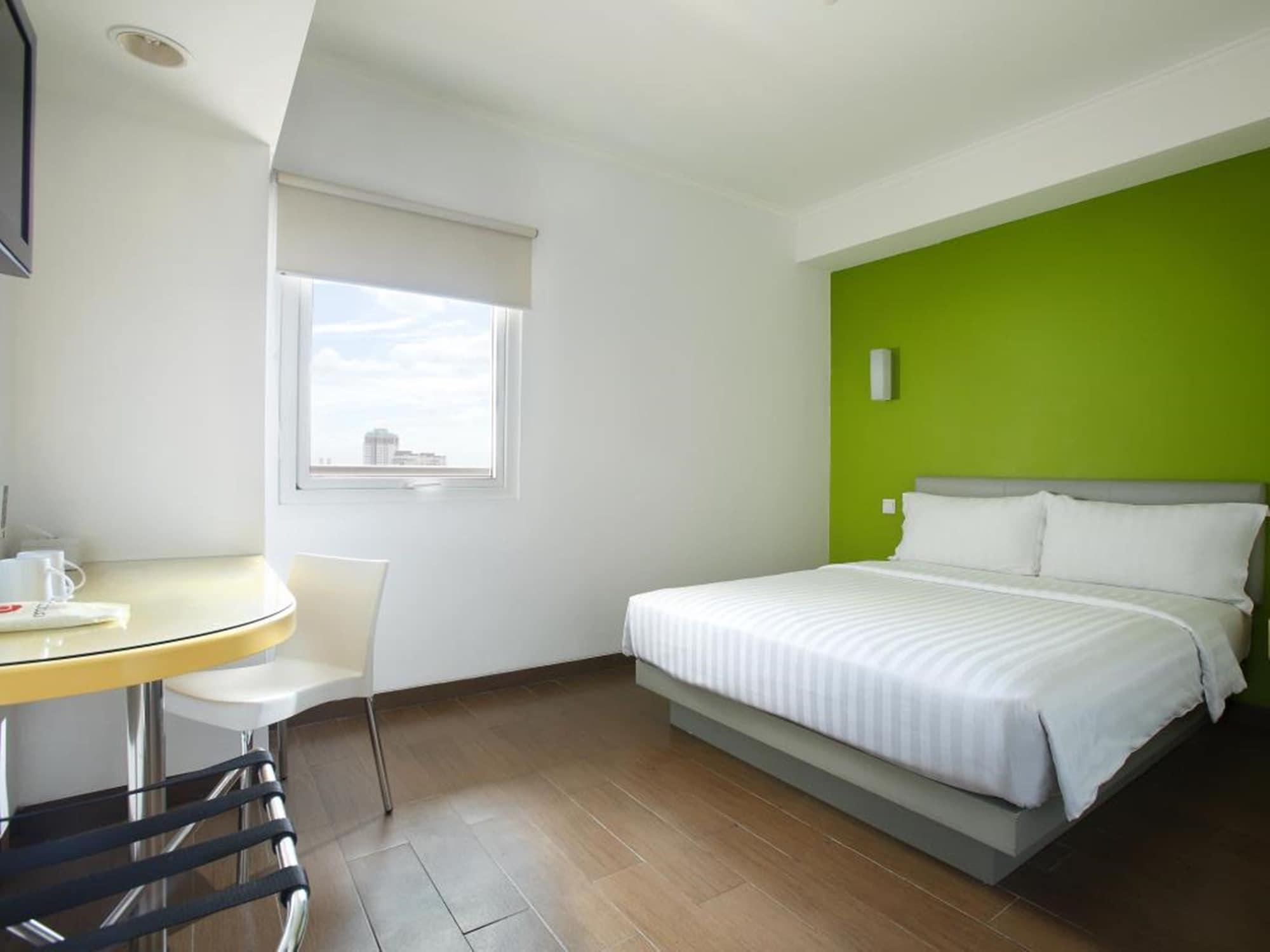 Amaris Hotel La Codefin Kemang Jakarta Exteriör bild